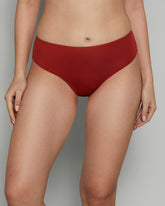 LA SENZA TRENDY ULTRASOFT THONG 5BOJ / S
