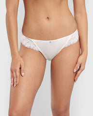 La Senza High Leg Lace Thong Ivory / M