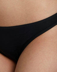 LA SENZA SOLID ULTRASOFT BLACK PANTIES 03YZ / M