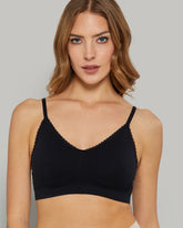 ISLA & EVIE STRAPPY NO WIRE CROP TOP WITH REMOVABLE PAD BLACK BEAUTY / M