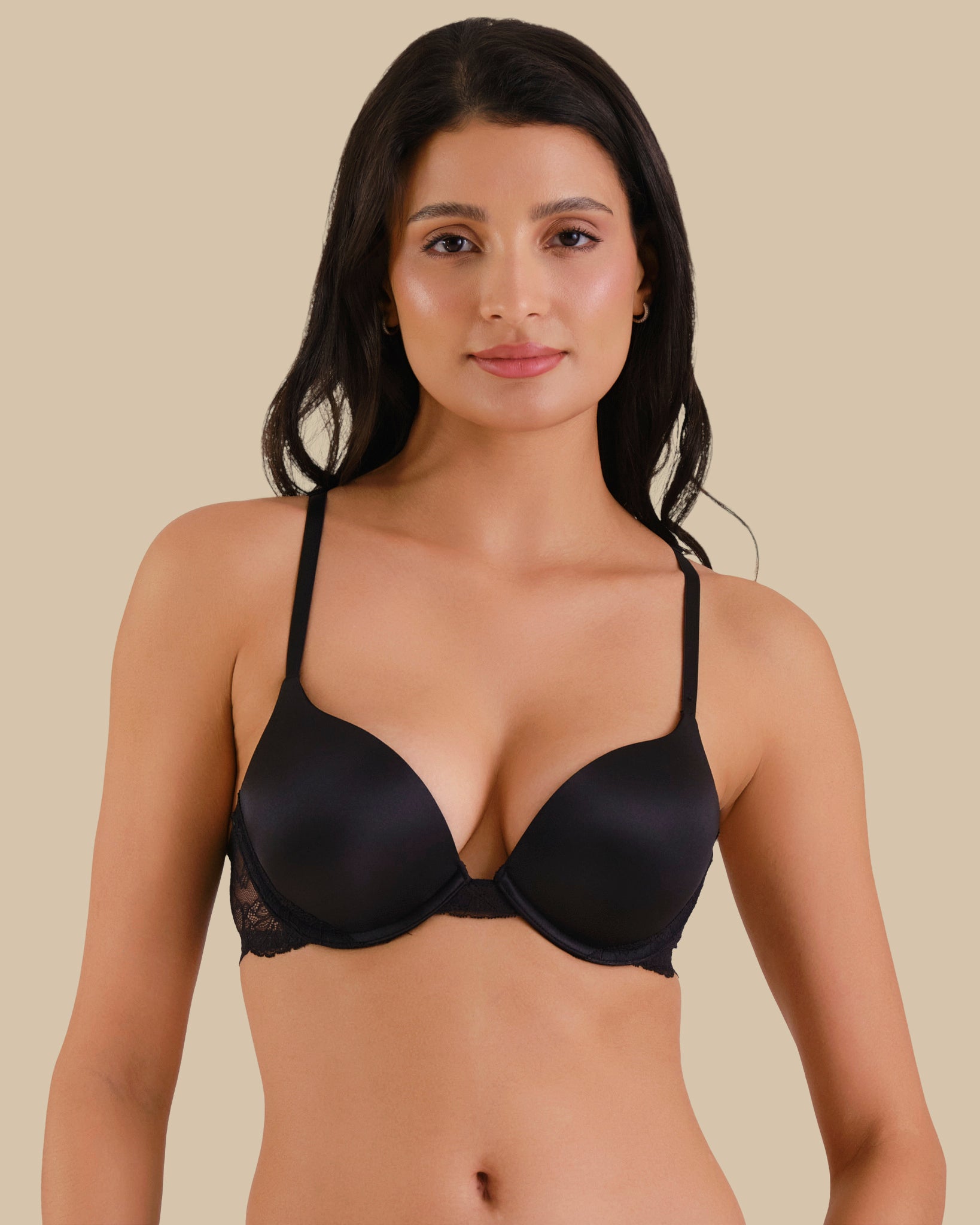 Solid with lace wings JET BLACK-LSI / 34B Solid with lace wings JET BLACK-LSI / 34B