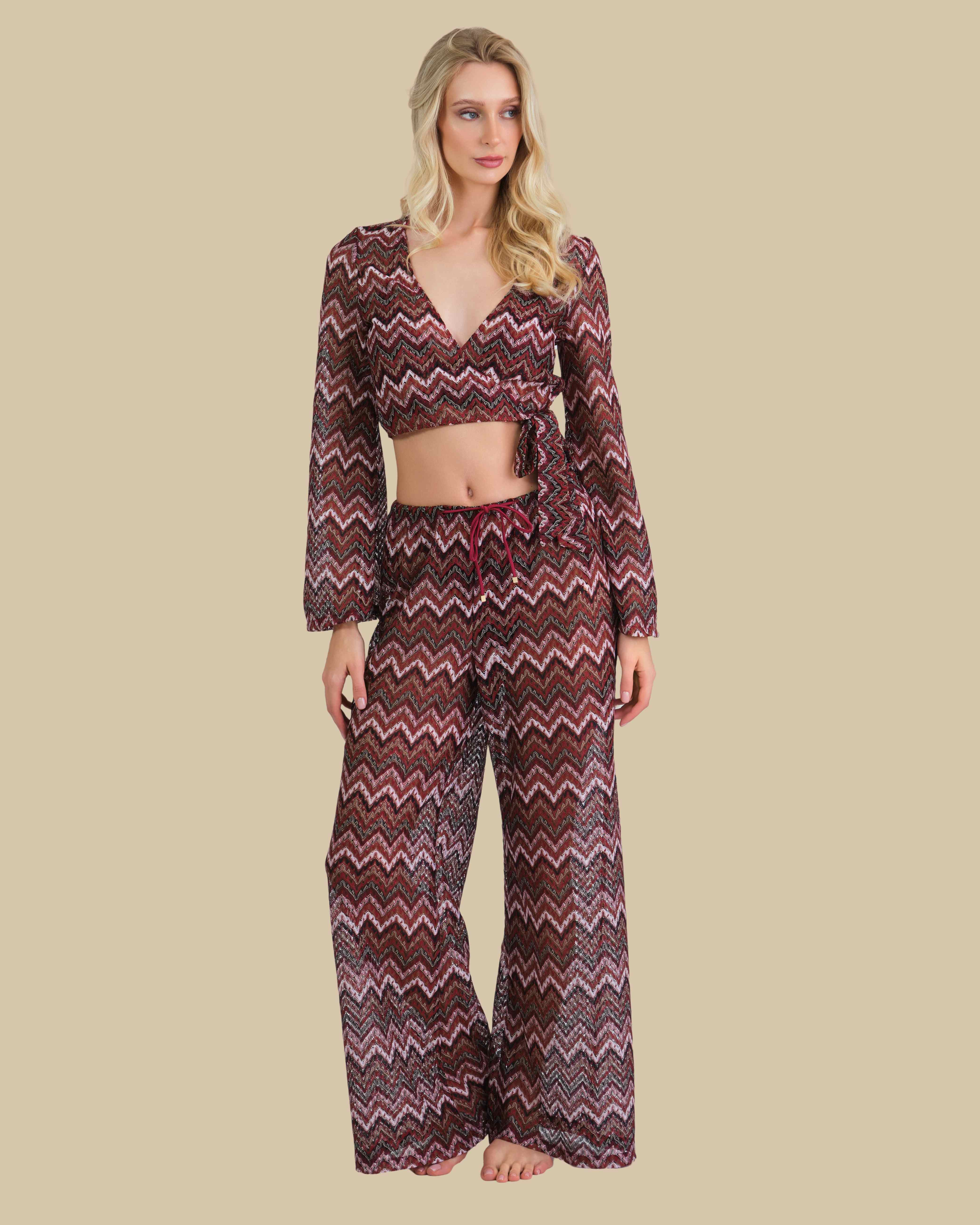 Isla & Evie Zig Zag Print Wrap Crop Top Isla & Evie Zig Zag Print Wrap Crop Top