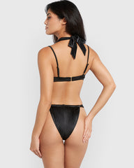 Isla & Evie Ruched Bikini Brief Black / S