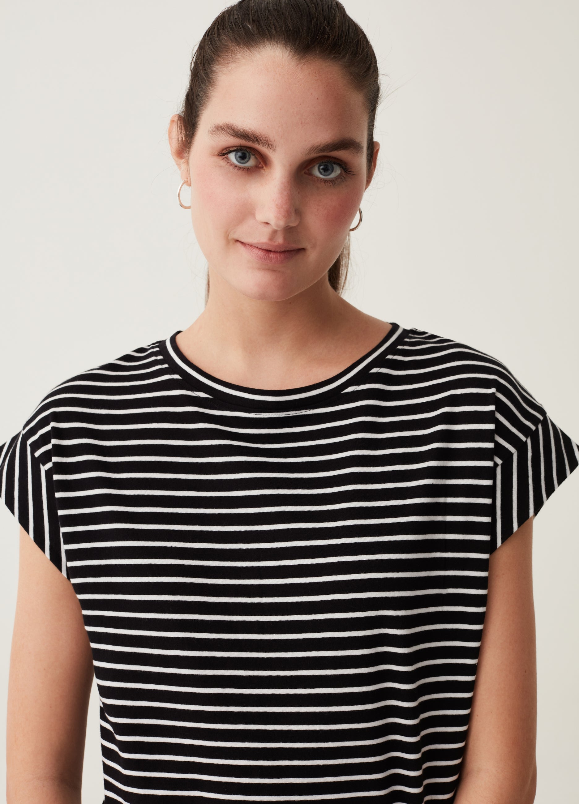 Ovs T-Shirt With Kimono Sleeves And All-Over Print Ovs T-Shirt With Kimono Sleeves And All-Over Print