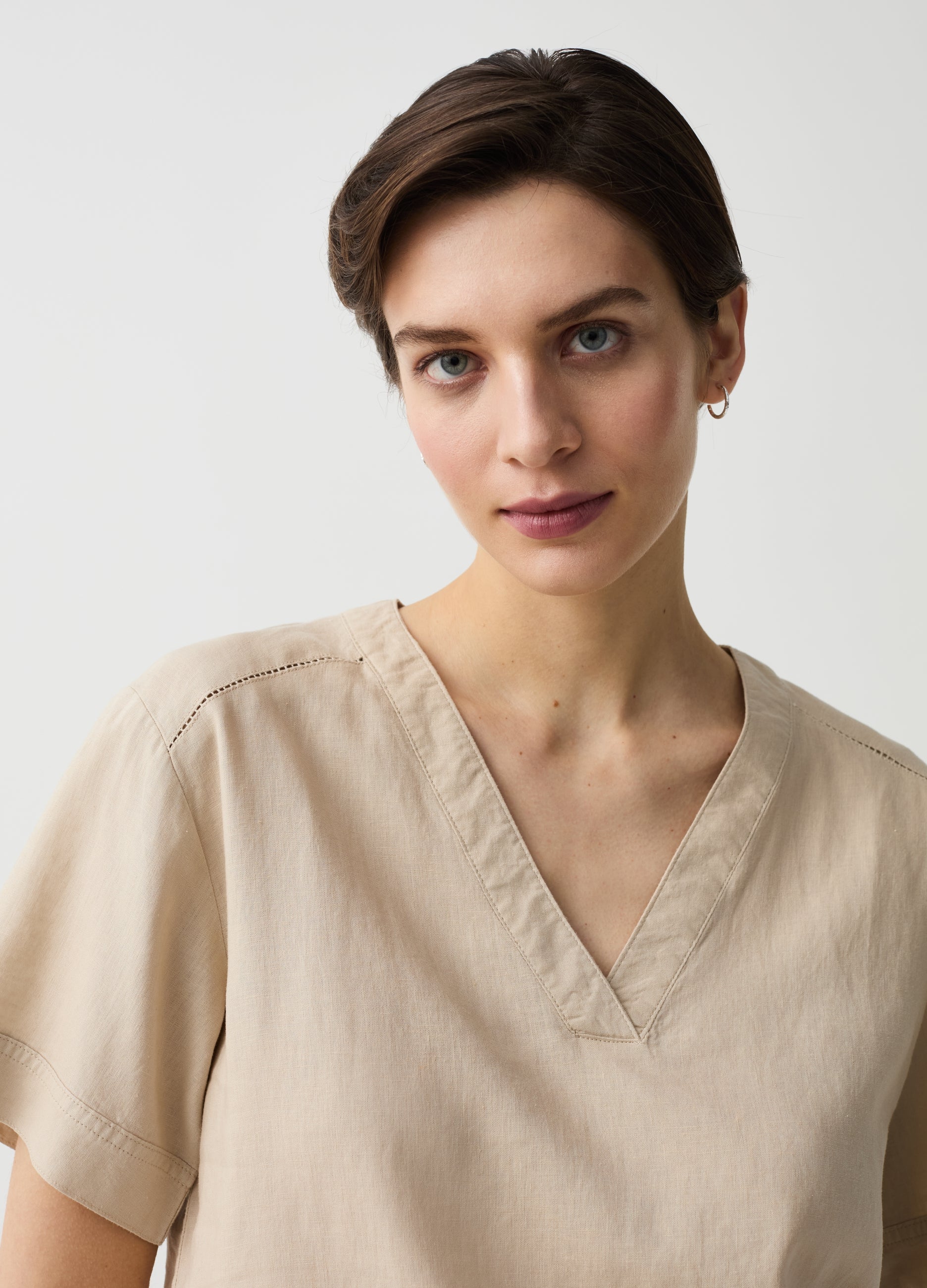 Ovs Viscose And Linen Blouse With V Neck Ovs Viscose And Linen Blouse With V Neck