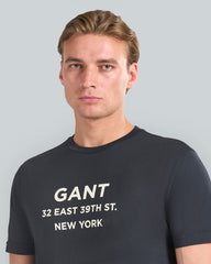 GRAPHIC PRINTED TSHIRT Black / L