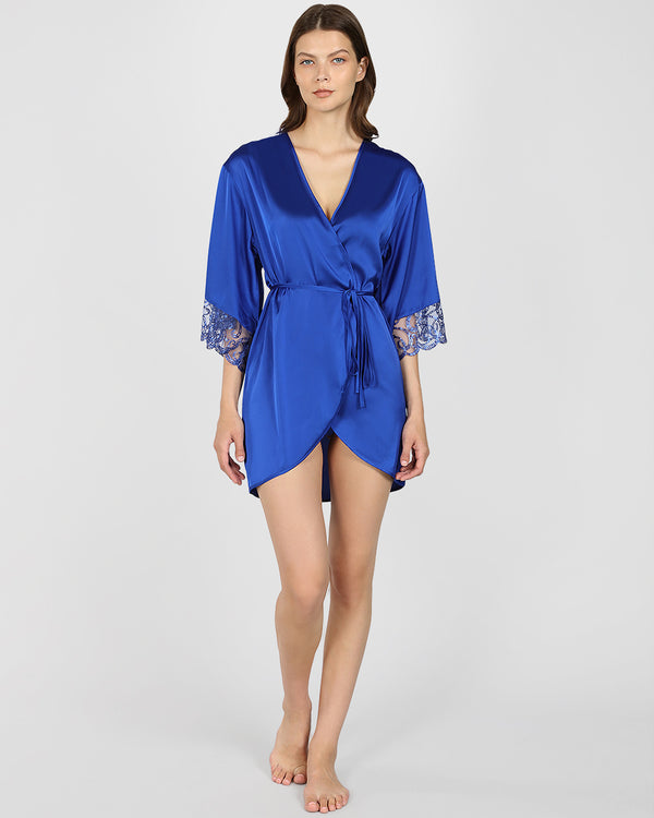 Isla & Evie Robe