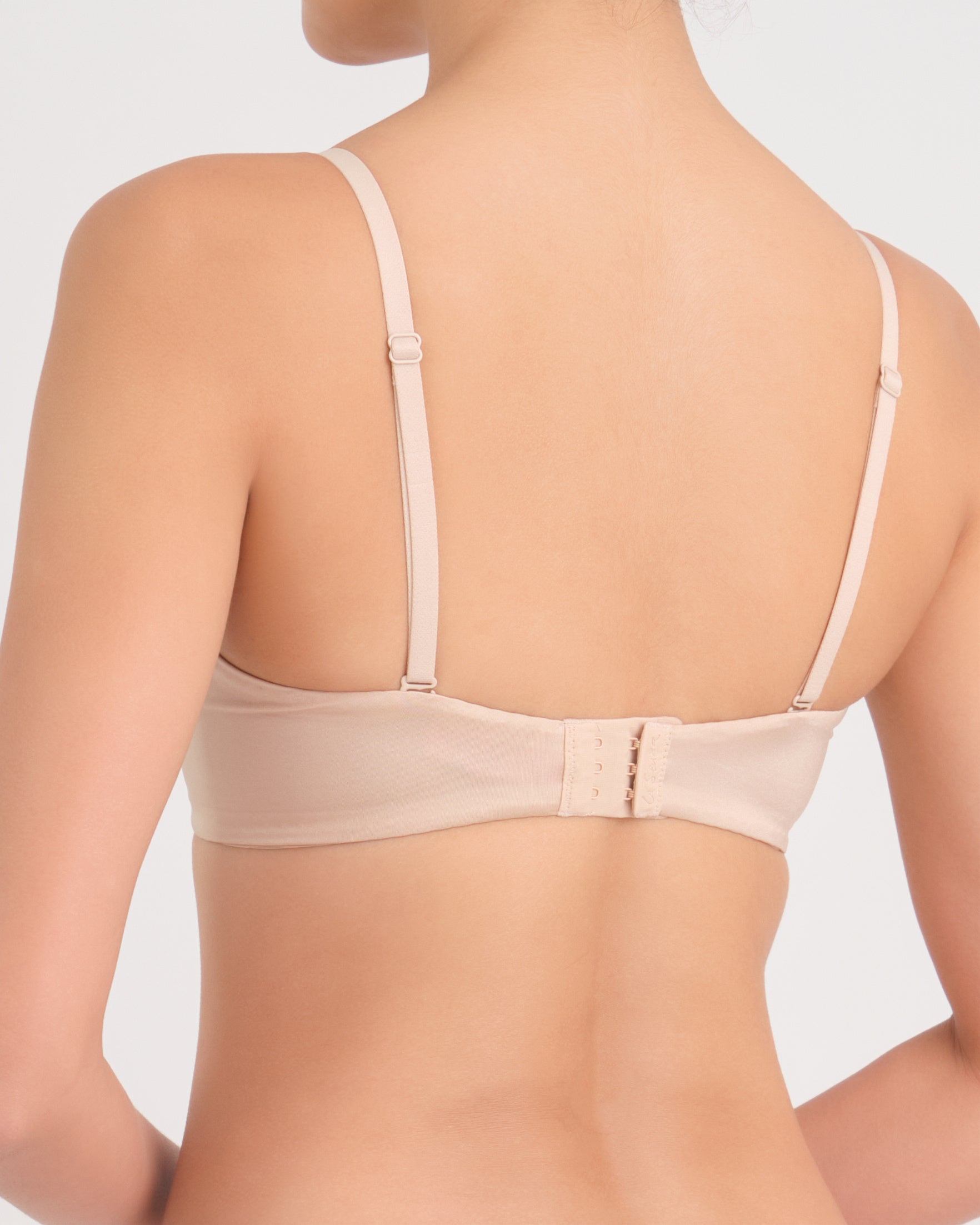 Strapless Level Two Smooth Core 02MI / 34B Strapless Level Two Smooth Core 02MI / 34B