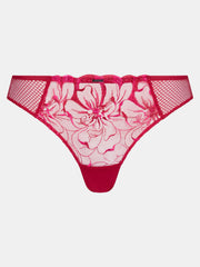 Chantelle Fleurs-Tanga