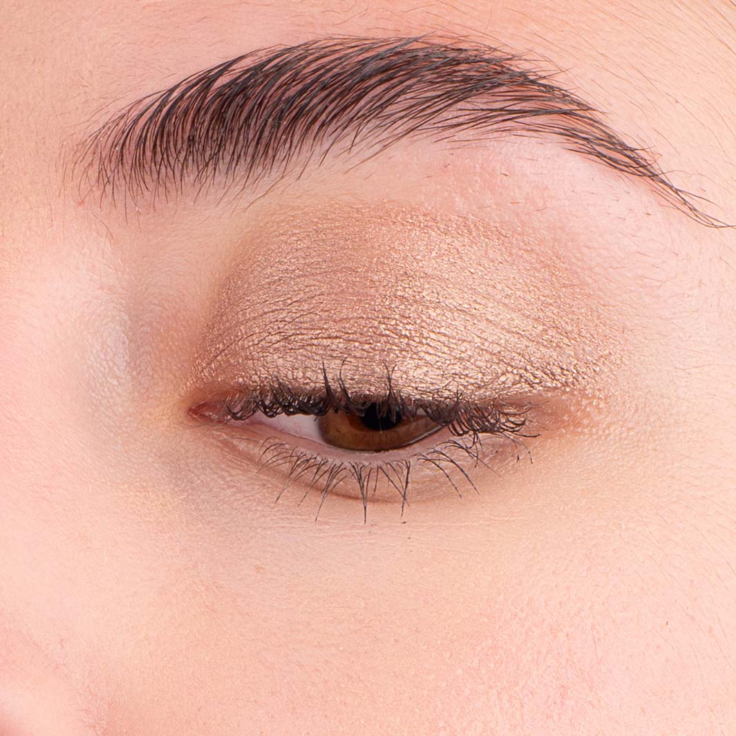 LIQUID EYESHADOW & HIGHLIGHTER 8ML 04 ICE MACCHIAT LIQUID EYESHADOW & HIGHLIGHTER 8ML 04 ICE MACCHIAT