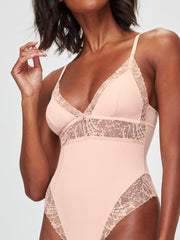 KBX Louisa Ribbed Triangle Body