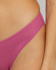 LA SENZA SEMI SHEER REMIX TRENDY THONG PG50 / S
