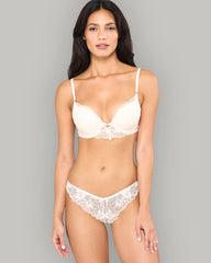 LA SENZA DIVA HIGH-LEG CHEEKY WITH PARISIAN LACE & BACK TRINKET IVORY / S