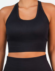 Isla & Evie Padded Sports Bra Black / MED