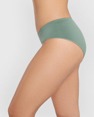 Isla & Evie Trendy Seamfree Unlined Hipster Panty Green / M