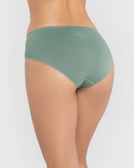 Isla & Evie Trendy Seamfree Unlined Hipster Panty Green / M