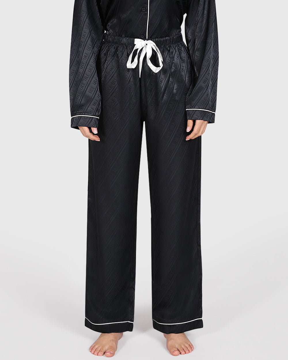 Isla & Evie Sexy Sleep 2-Piece Long Pant Black / S