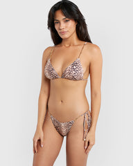 Isla & Evie Triangle Bikini Top with Chain Detail Multicolor / S