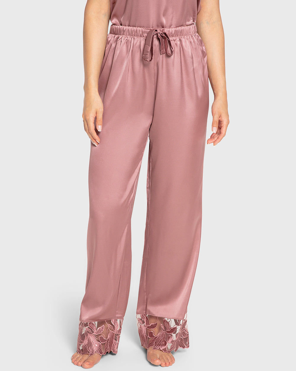 Isla & Evie Nostalgia Rose Satin Pajama Set Nostalgia Rose / S