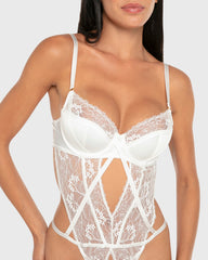 Isla & Evie Chiffon Wired Bodysuit Ivory / S