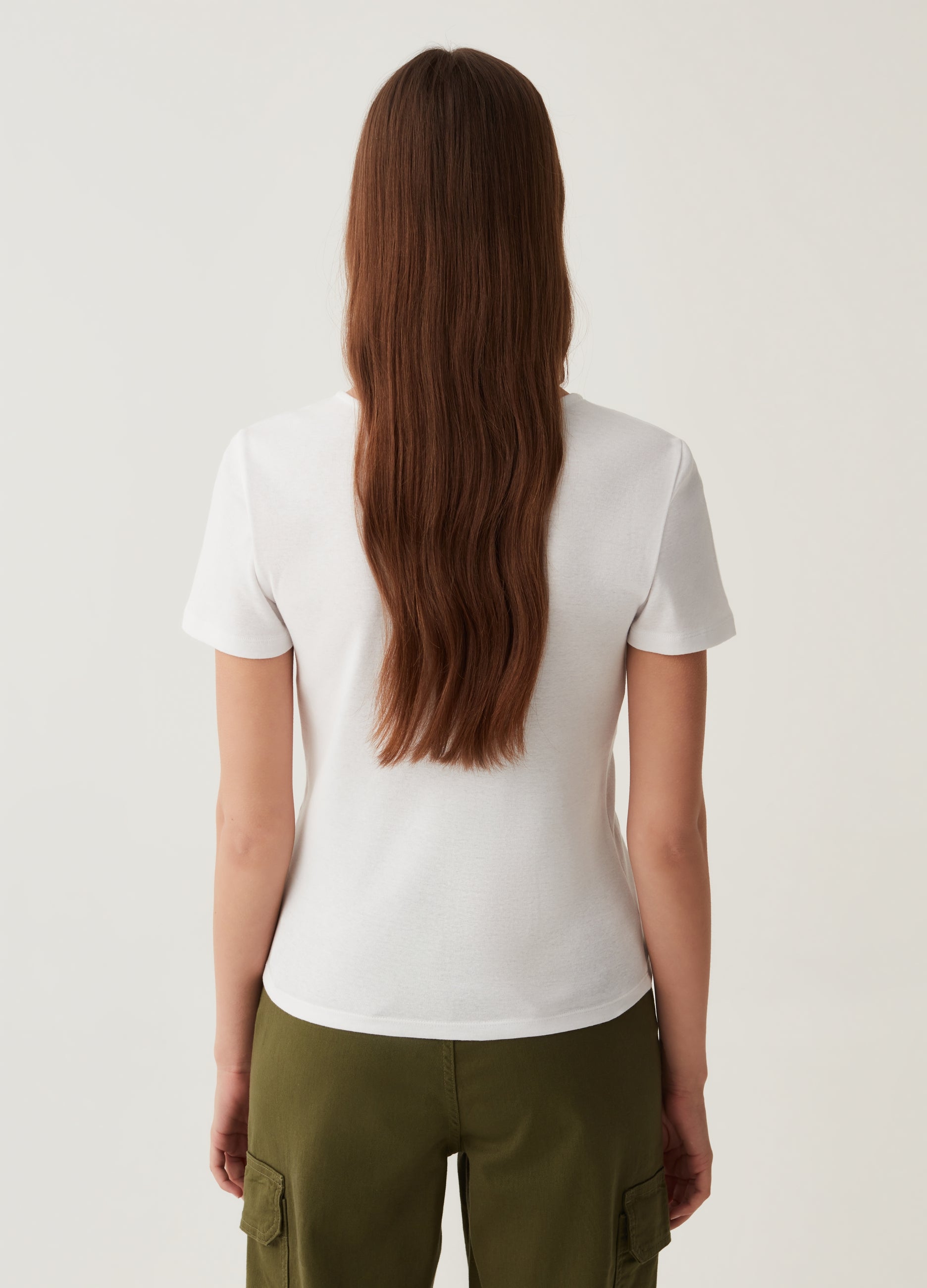 T-Shirt With V-Neck And Ring