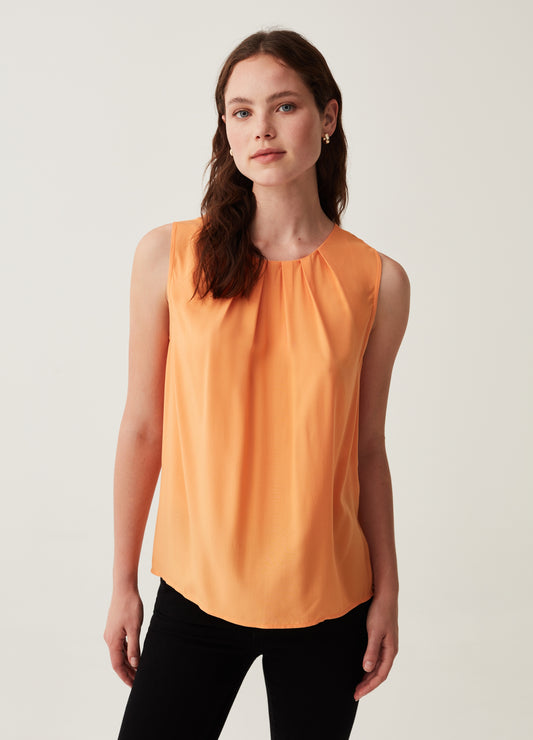 Sleeveless Blouse With Pleating