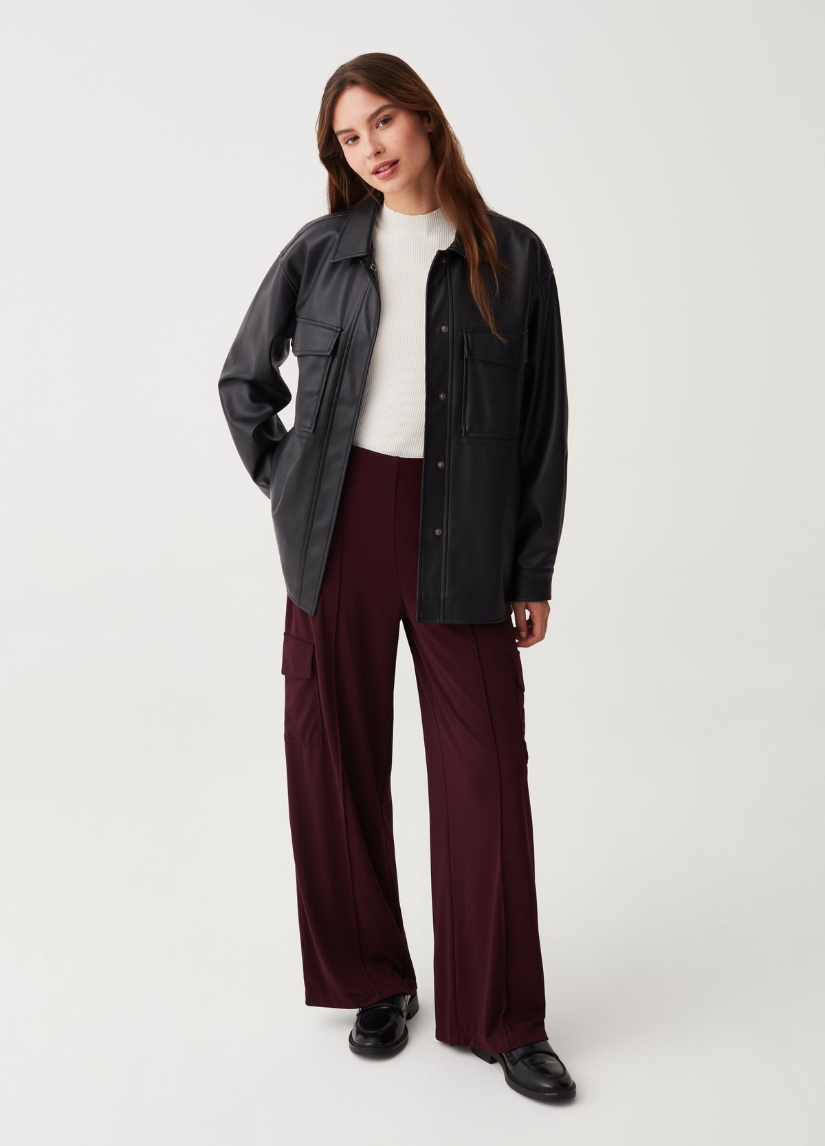 Wide-Leg Trousers With Raised Stitching