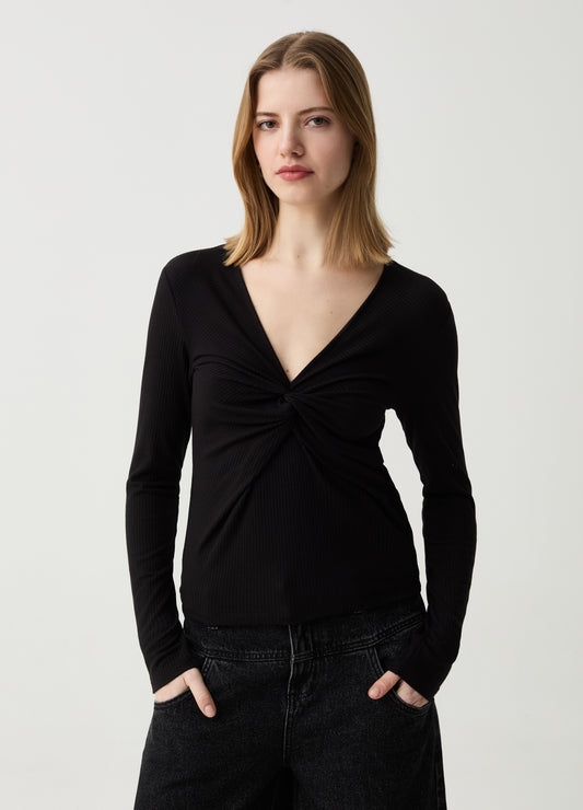 T-Shirt With Knot And Long Sleeves