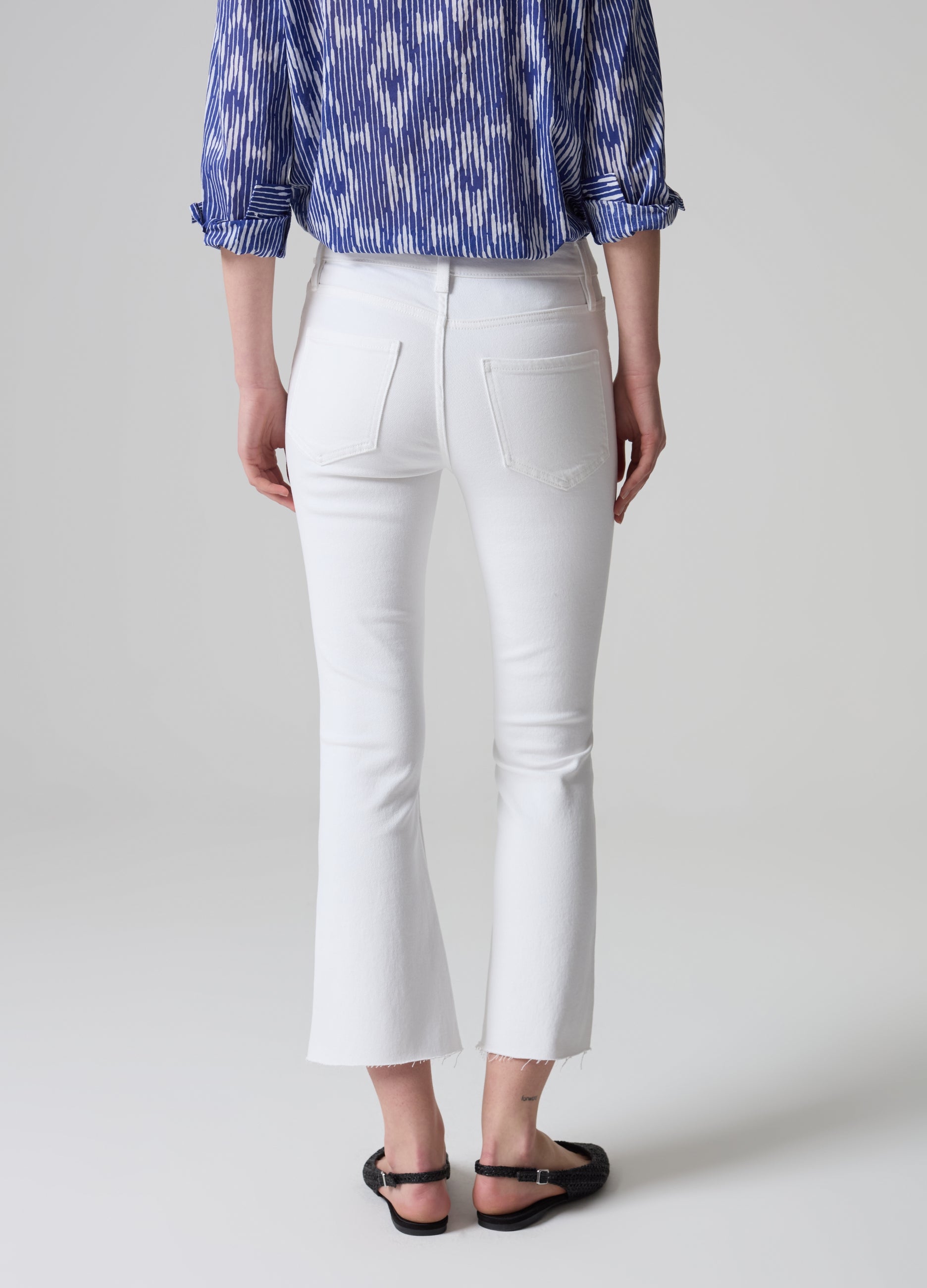 Ovs Flare-Fit Crop Jeans With Raw Edging