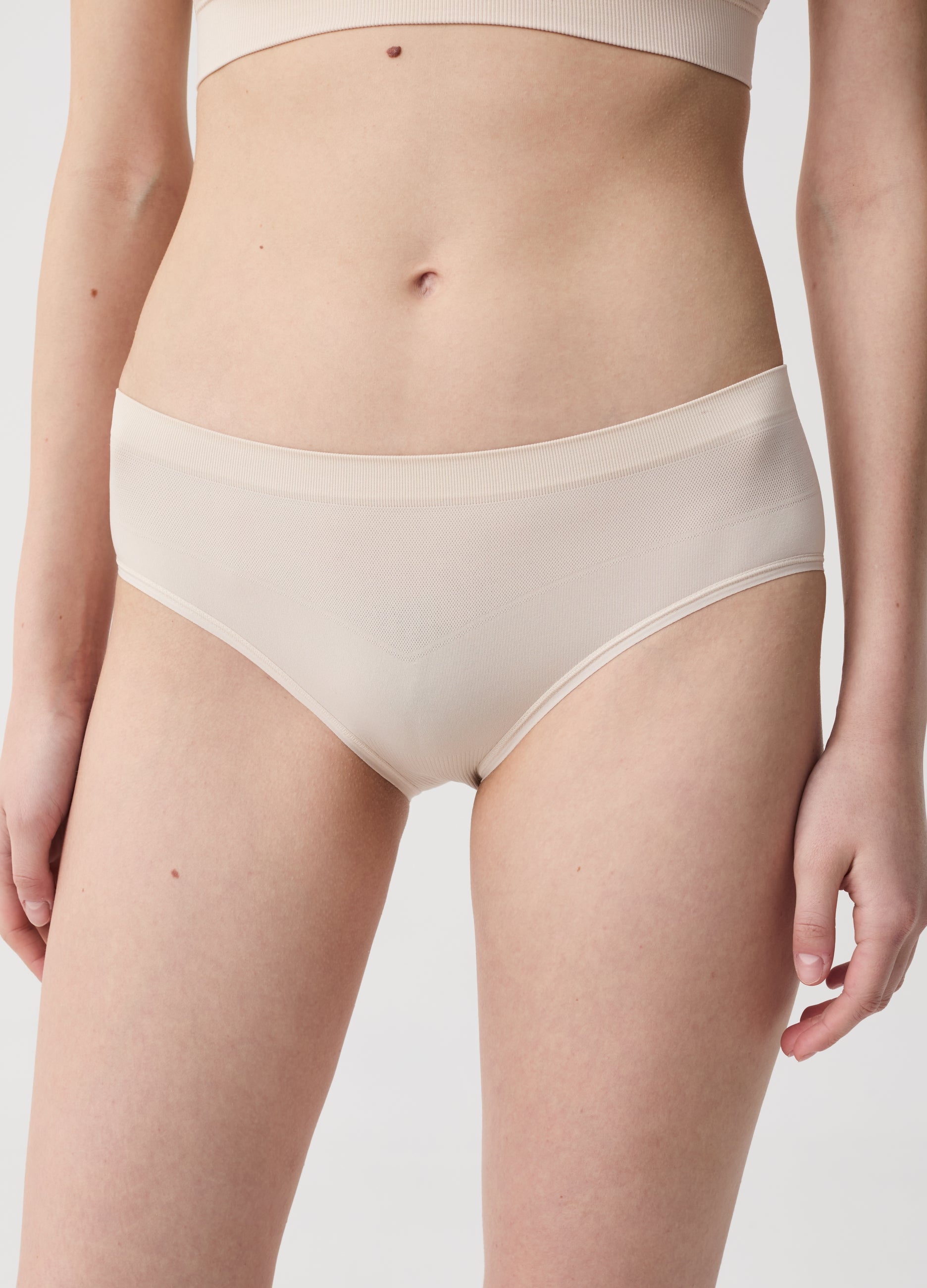 The One Seamless Briefs In Microfibre