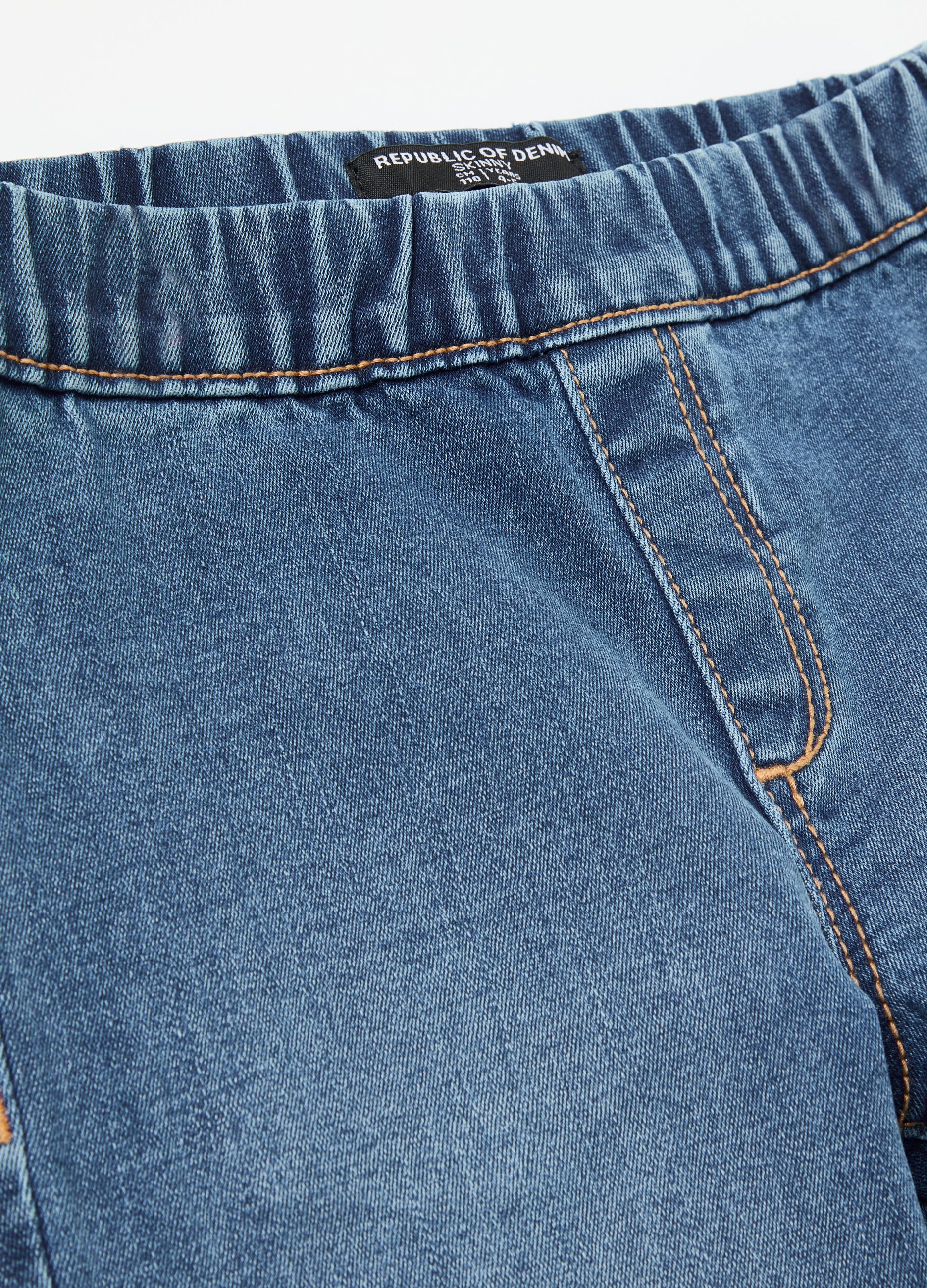 Skinny-Fit Jeggings With Fading