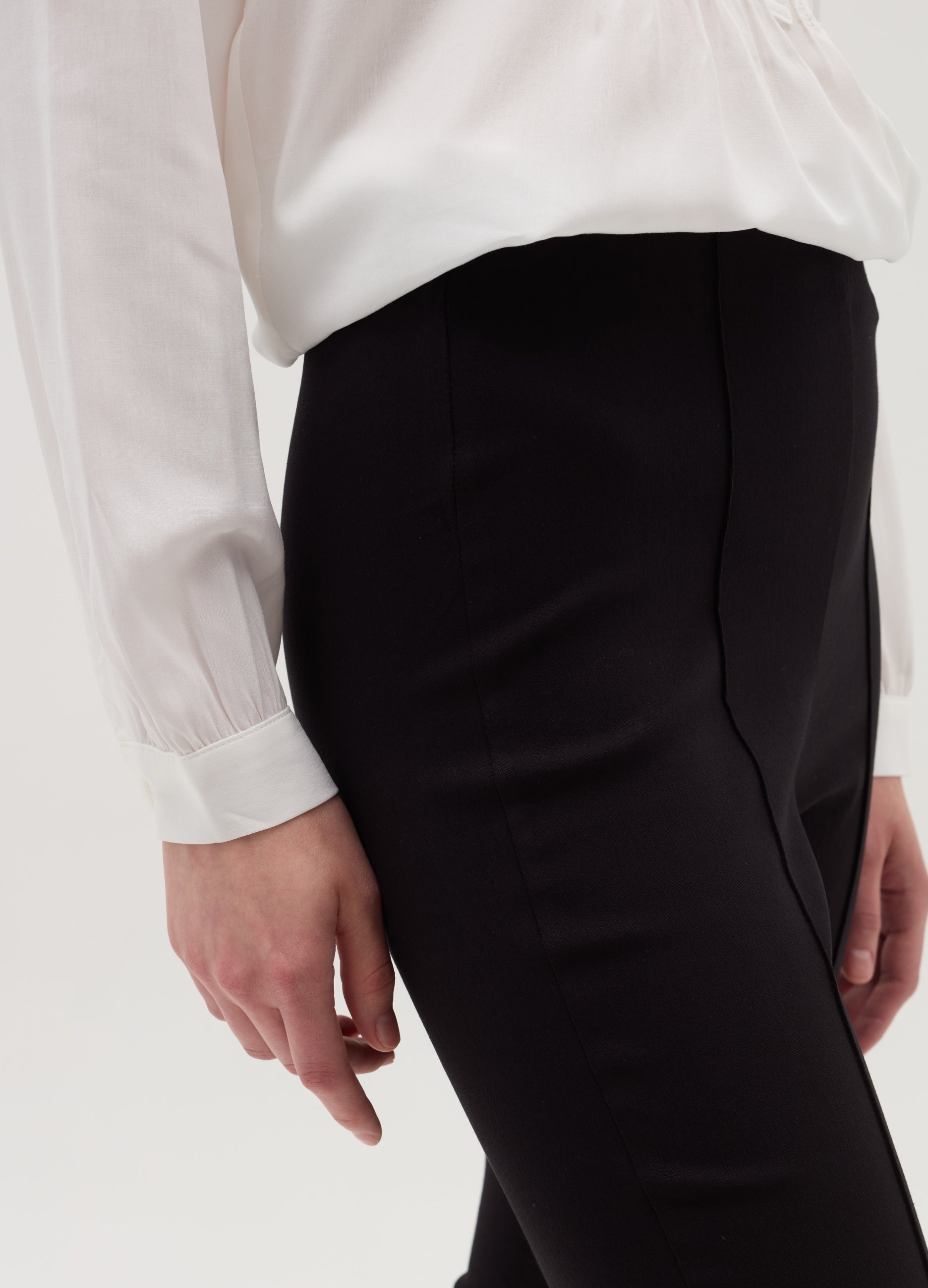 Leggings With Raised Stitching