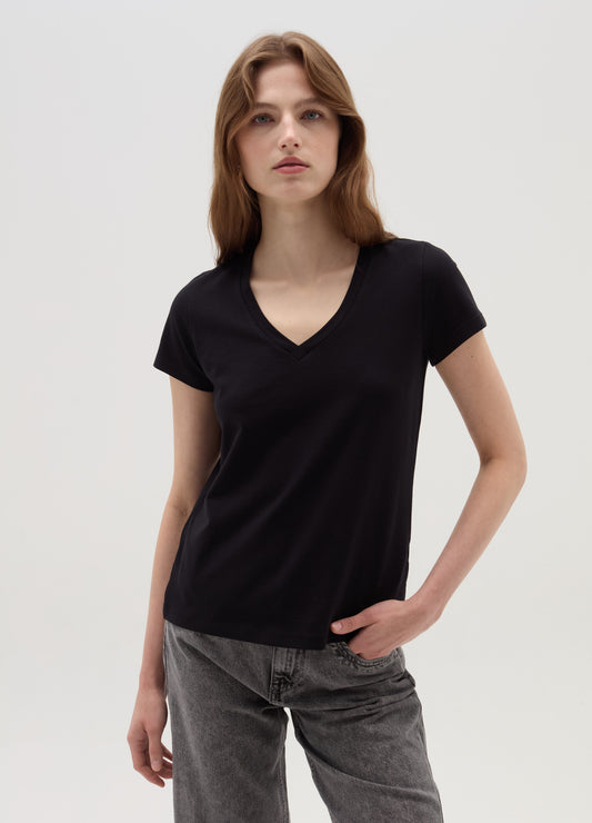 Solid Colour T-Shirt With V Neck
