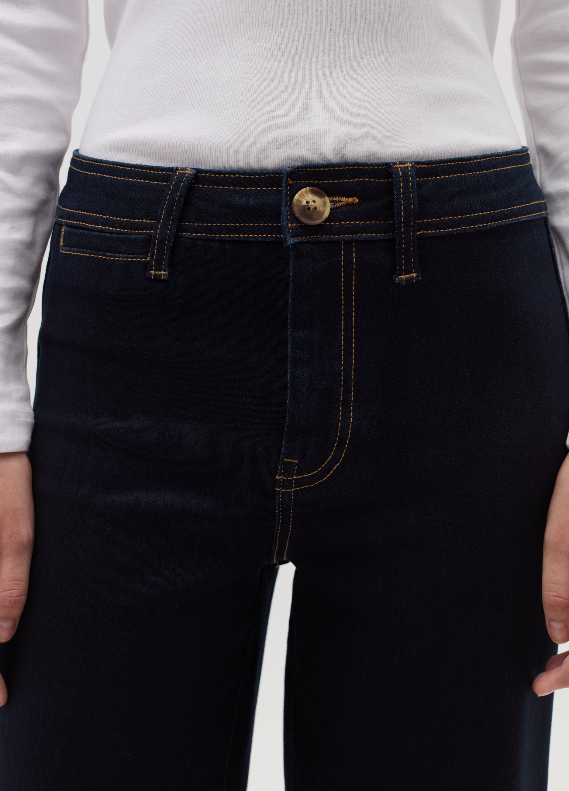 Wide-Leg Culotte Jeans