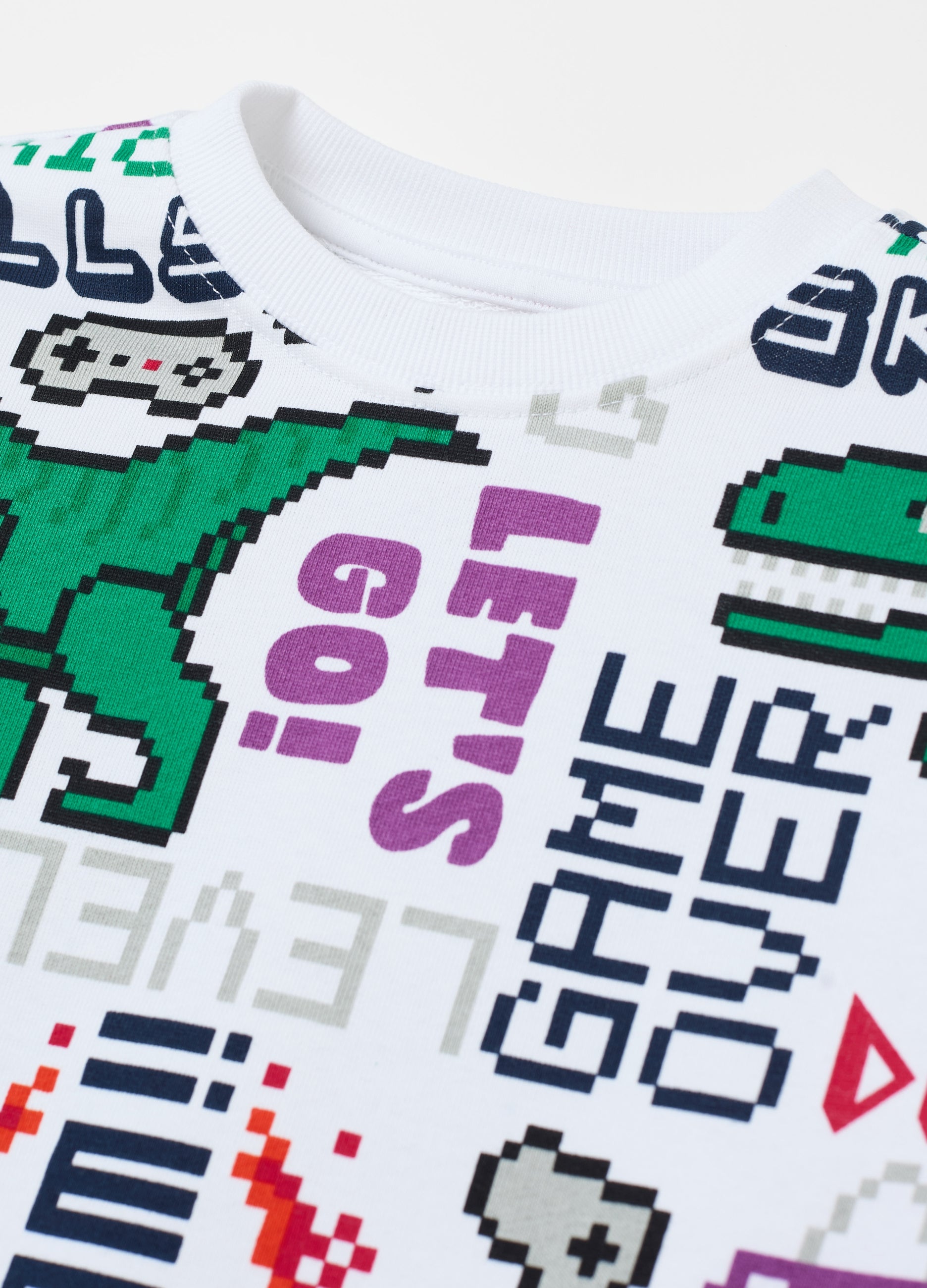 Sweatshirt With Gaming Dinosaur Print