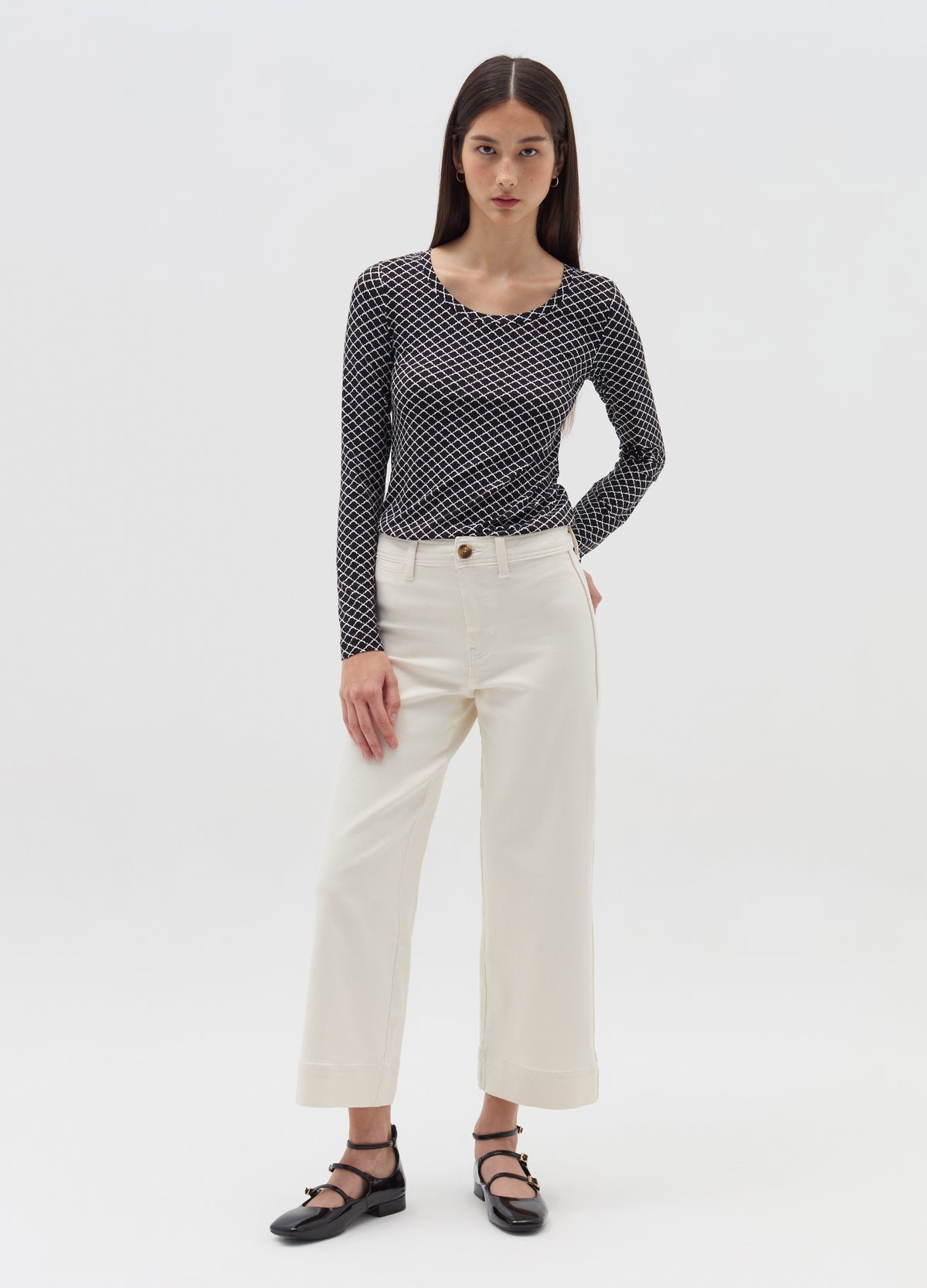Patterned Long-Sleeved T-Shirt