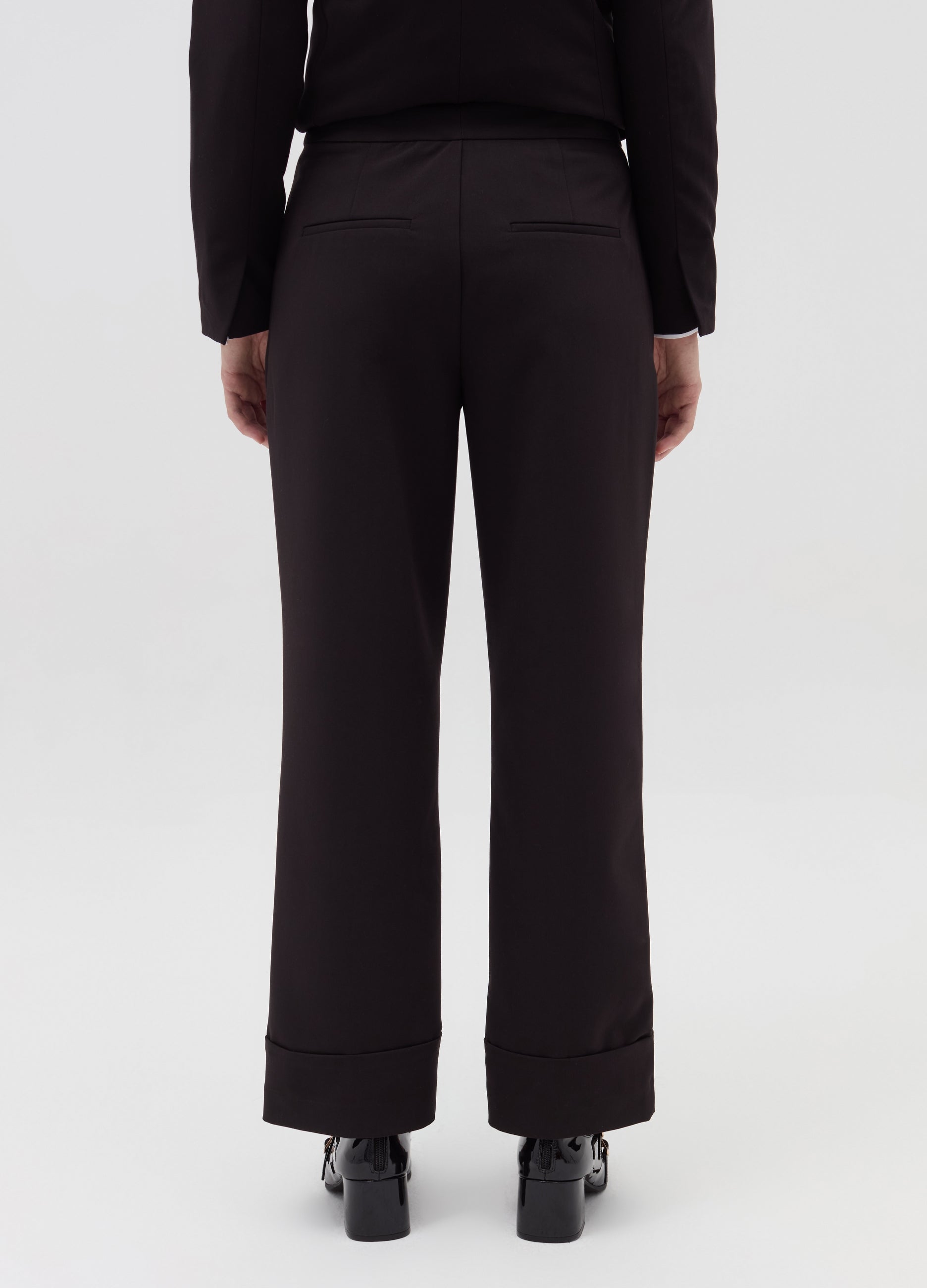 Straight-Fit Trousers With Turn Ups