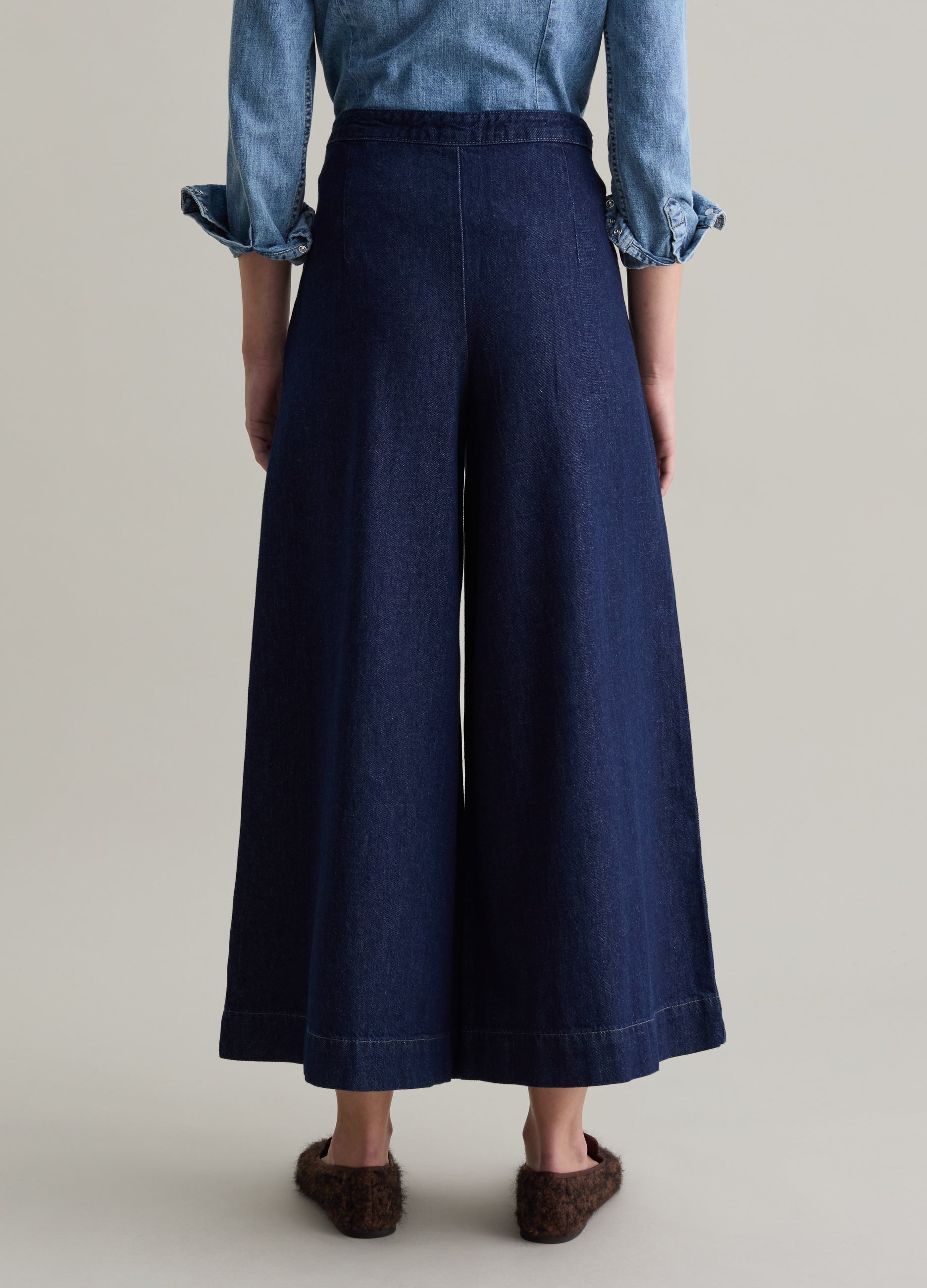 Ovs Relaxed-Fit Tailored Jeans With Darts