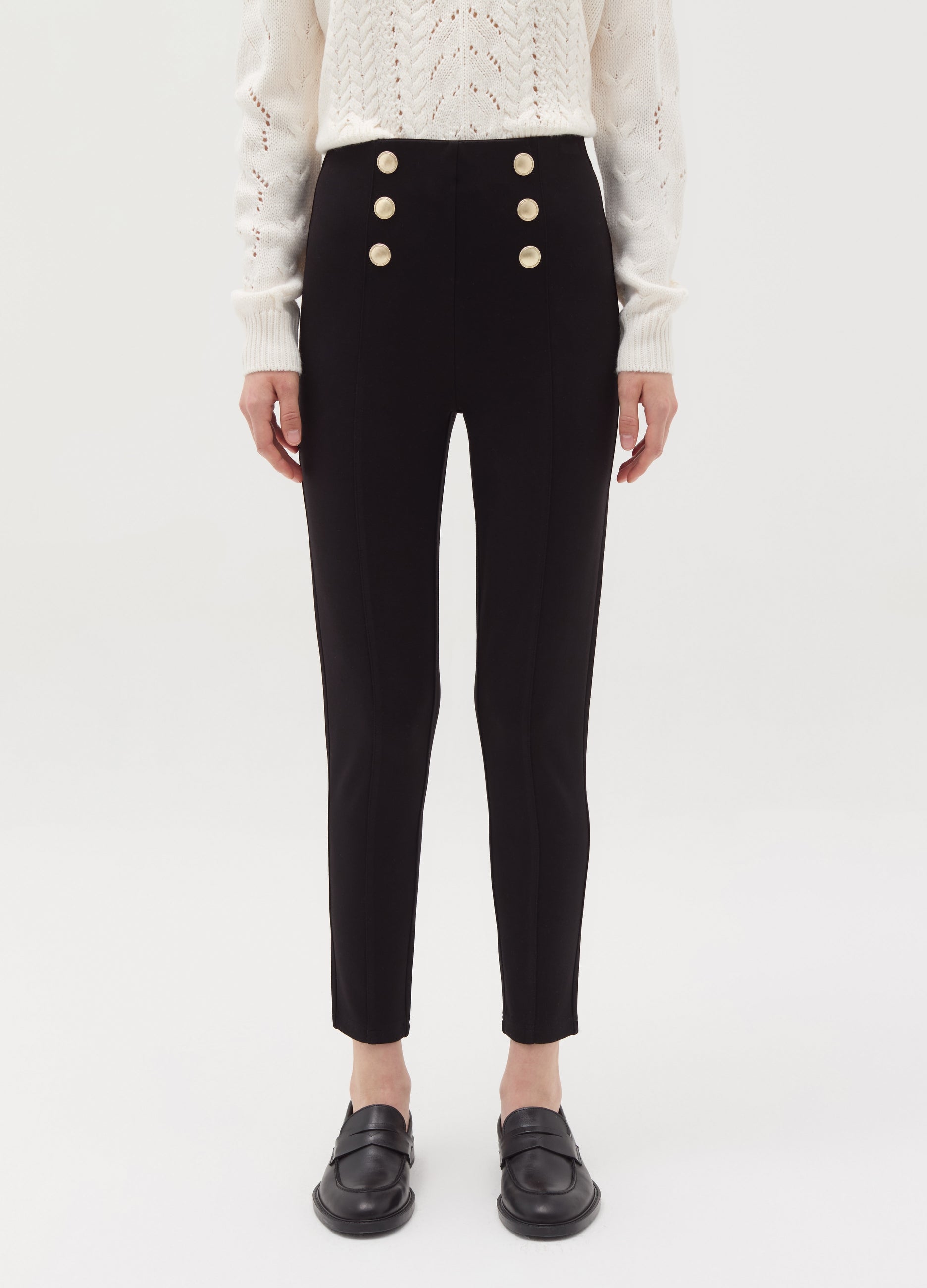 Leggings With Buttons