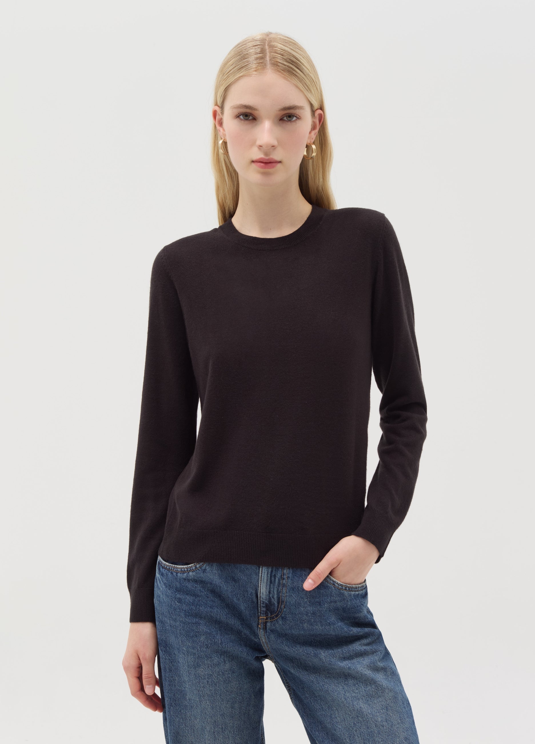 Top With Long Sleeves And Round Neck