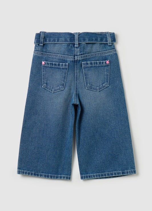 Wide-Leg Jeans With Belt