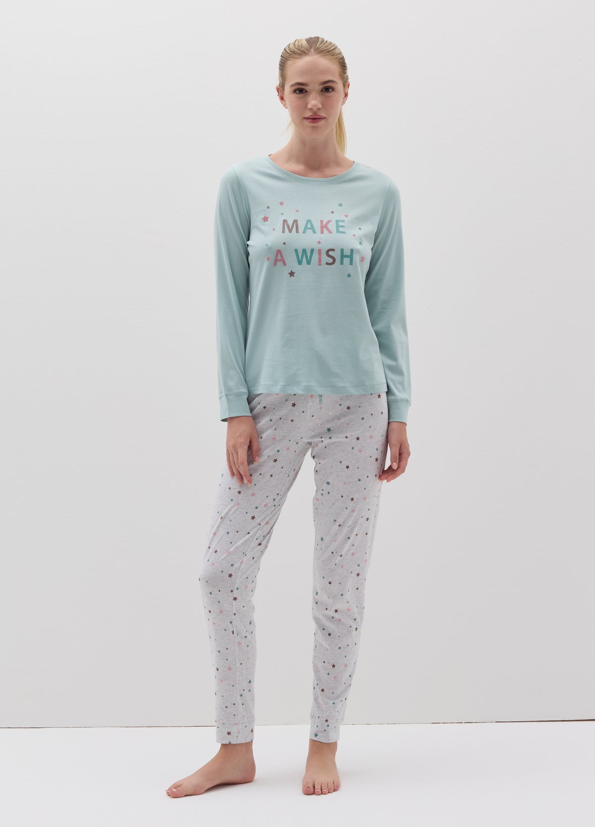 Long Pyjamas With Small Stars Print