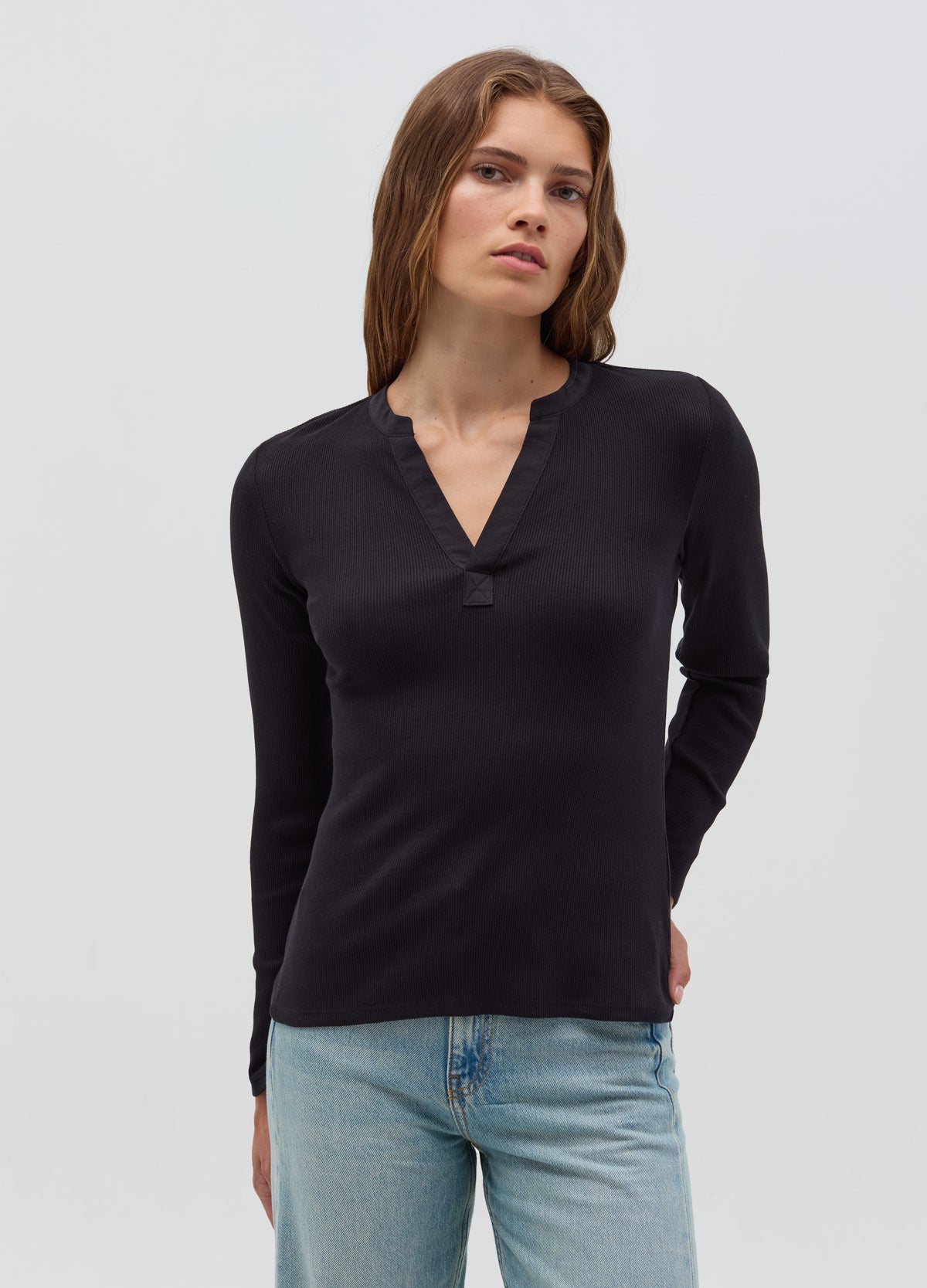 Thin Ribbed T-Shirt With V Neck
