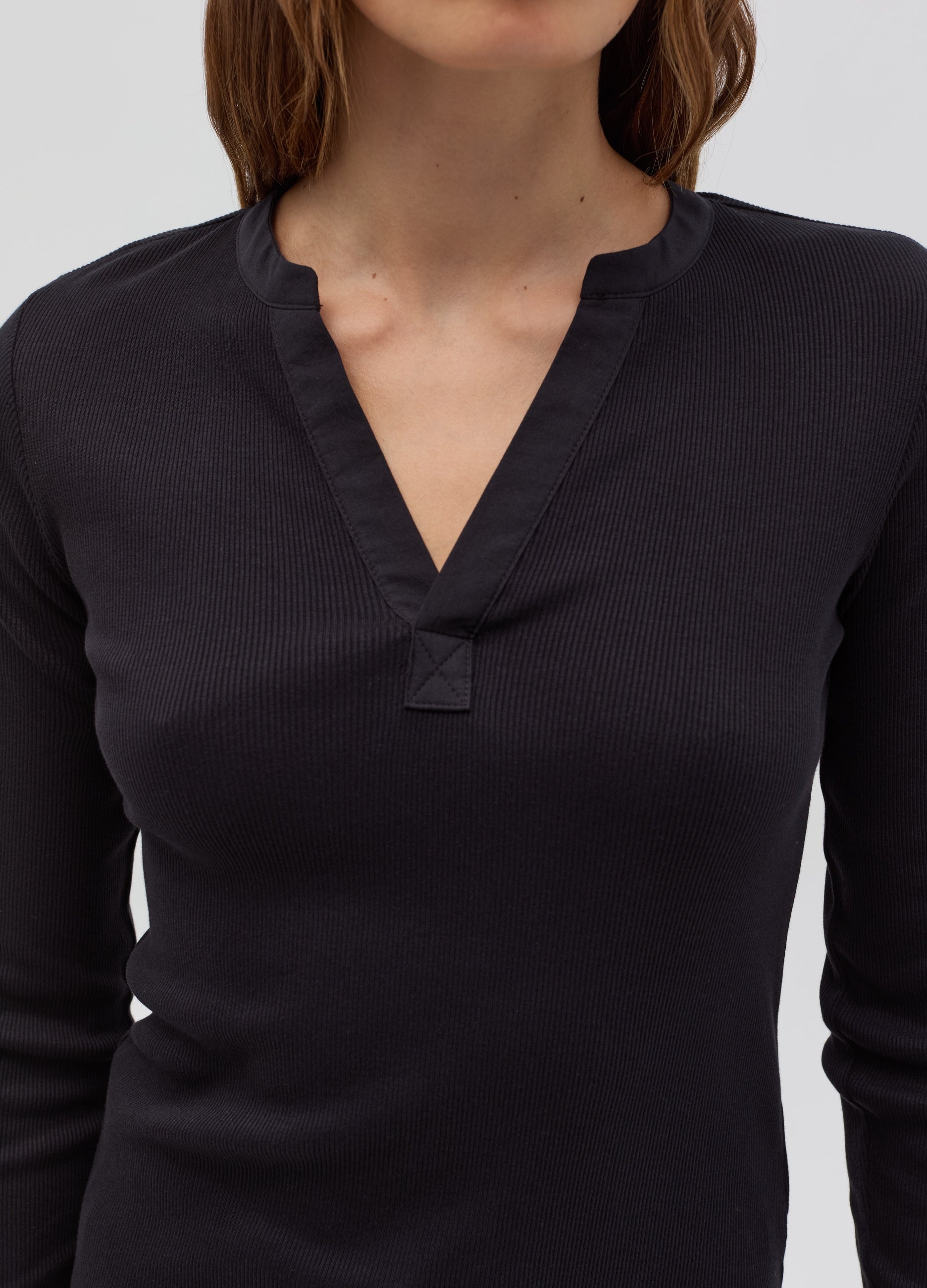 Thin Ribbed T-Shirt With V Neck