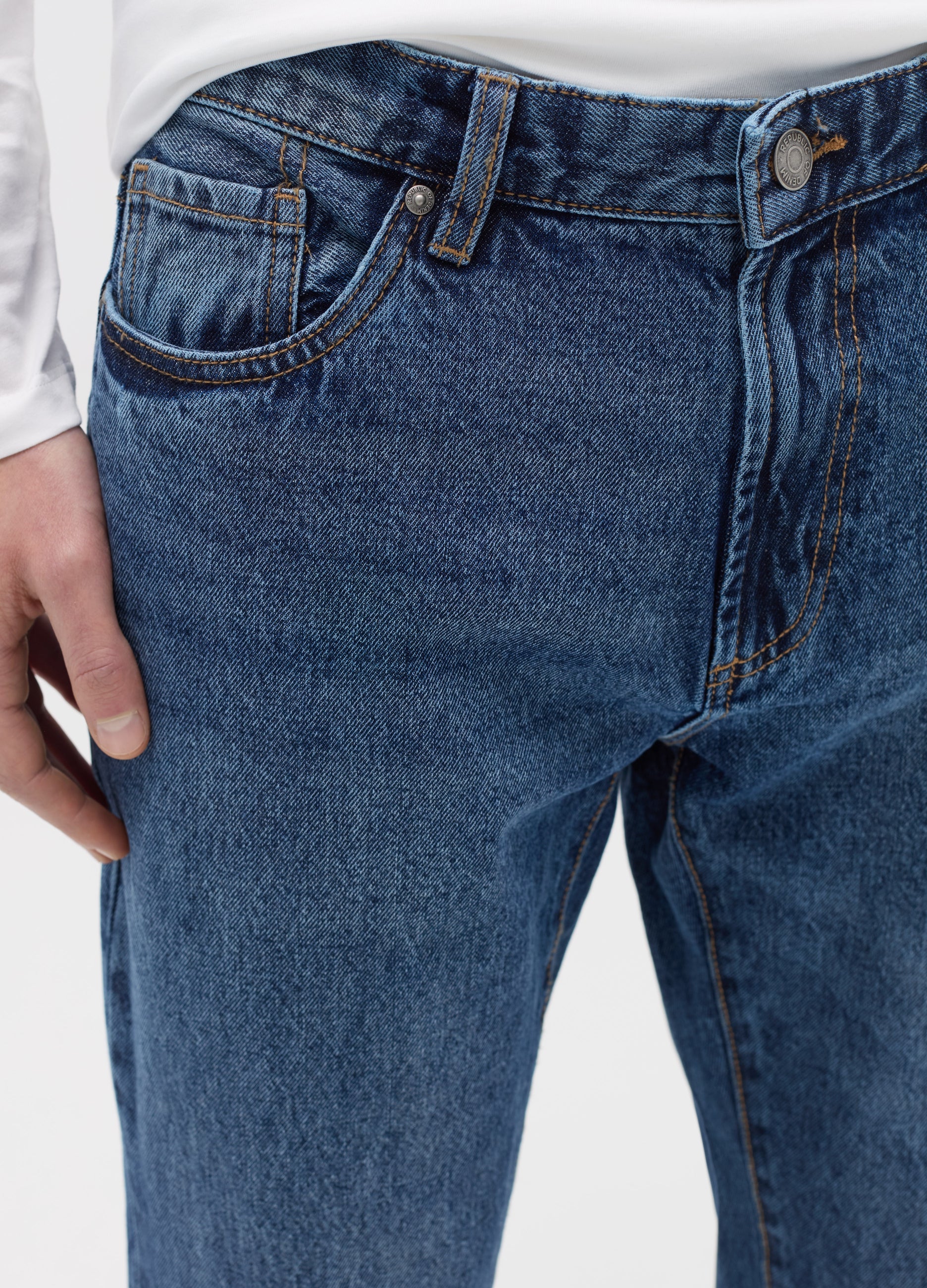 Ovs Regular Fit Jeans With Discolouring