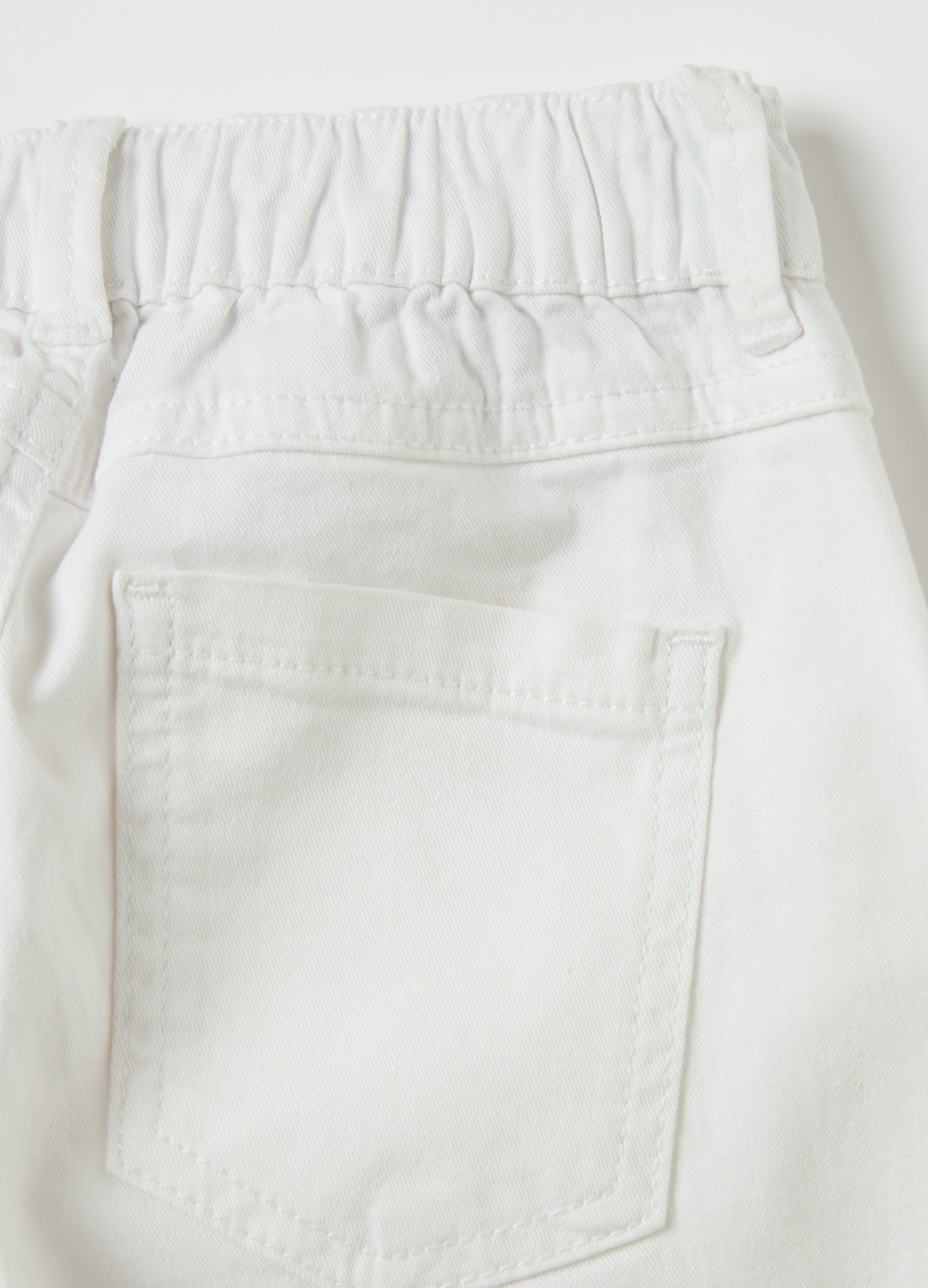 Chino Trousers With Five Pockets