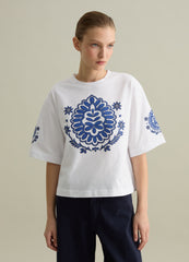 T-Shirt With Ethnic Design Print