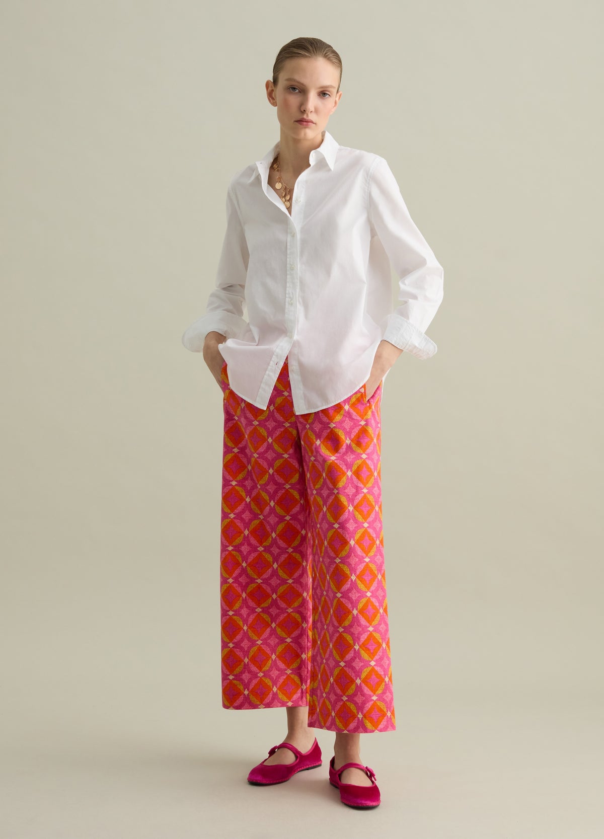 Wide-Leg Trousers With All-Over Print