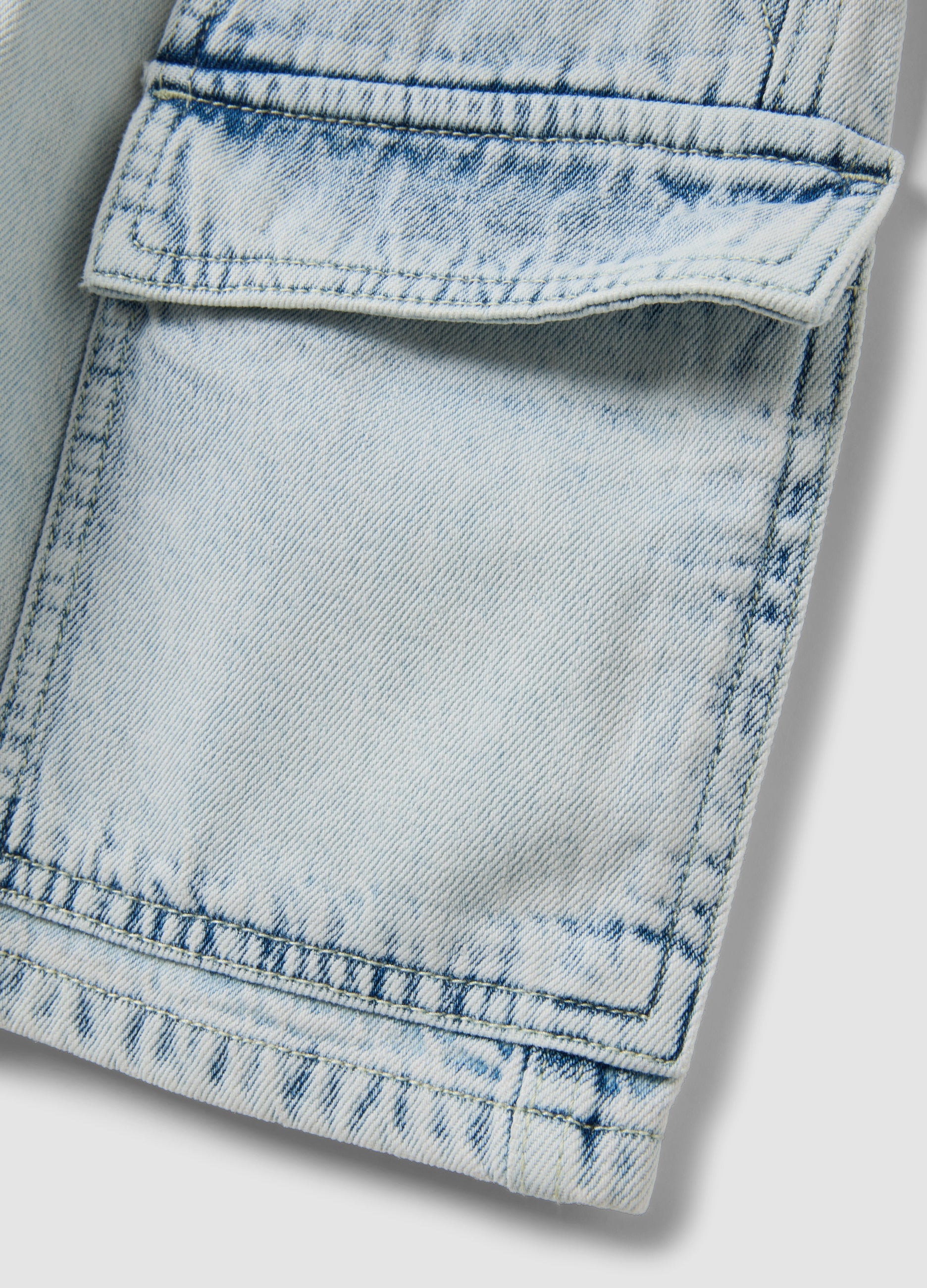 OVS Light Blue Denim Cargo Shorts In A Cotton-Viscose Blend