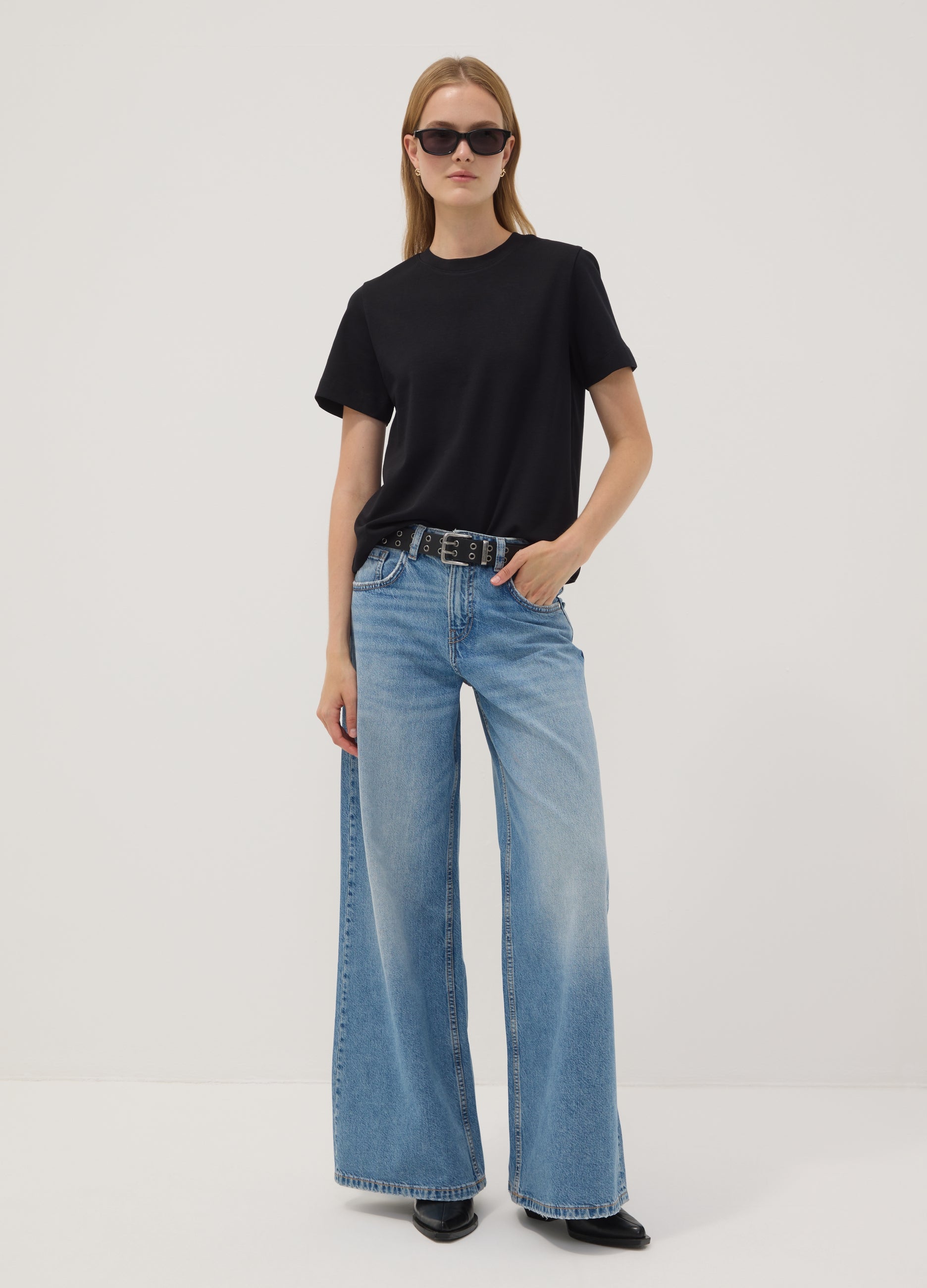 OVS Black Relaxed-Fit Pure Cotton Short-Sleeve T-Shirt